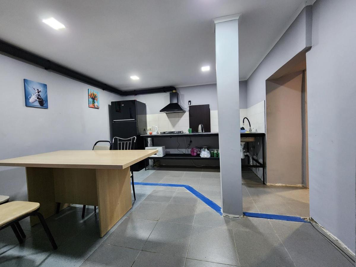 Gala Hostel 第比利斯 外观 照片