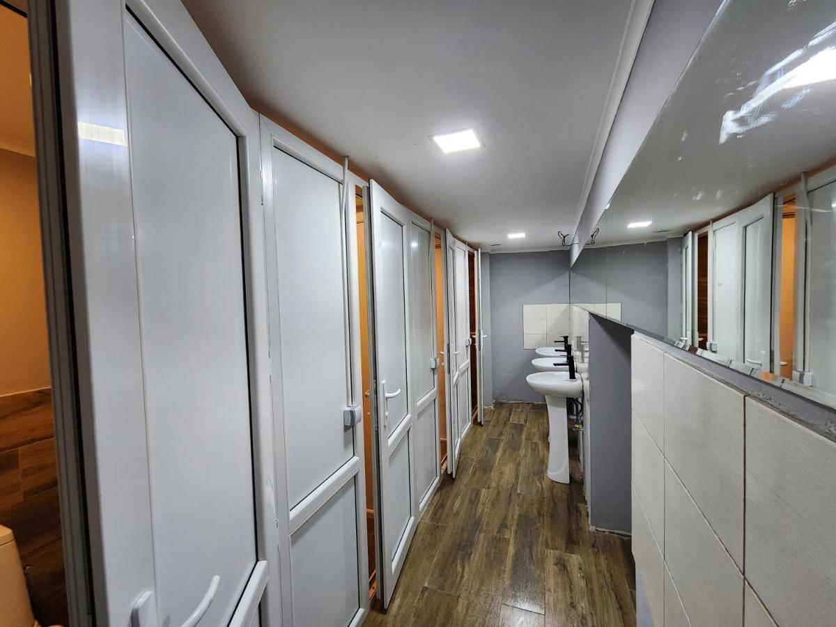 Gala Hostel 第比利斯 外观 照片